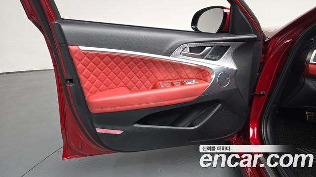 Genesis G70 2021 — photo 14