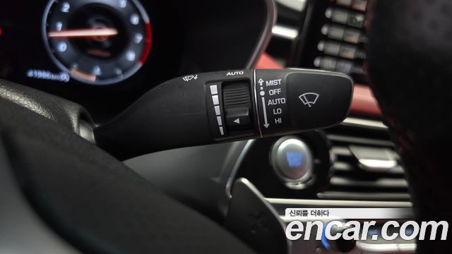 Genesis G70 2021 — photo 30
