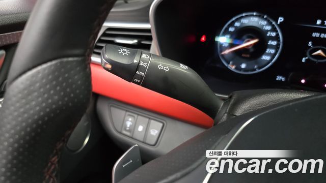 Genesis G70 2021 — photo 39