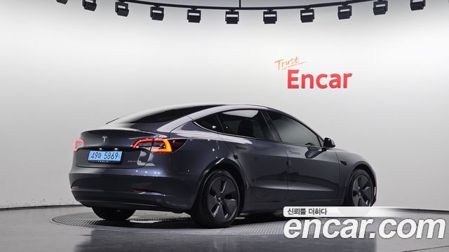 Tesla Model 3 2022 — photo 2