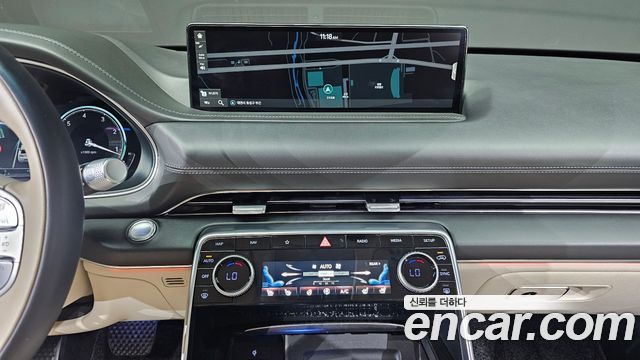 Genesis GV80 2023 — photo 15