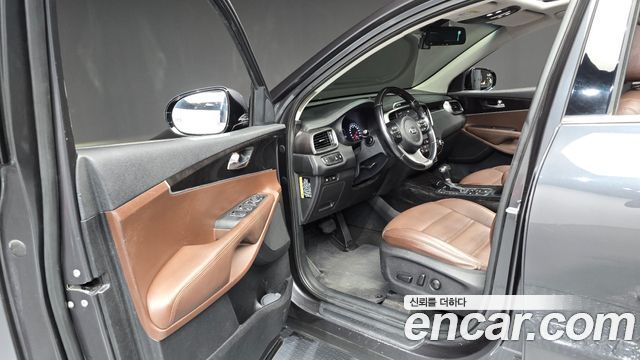 Kia Sorento 2016 — photo 10