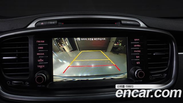 Kia Sorento 2016 — photo 14