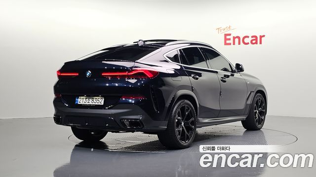 BMW X6 2023 — photo 2
