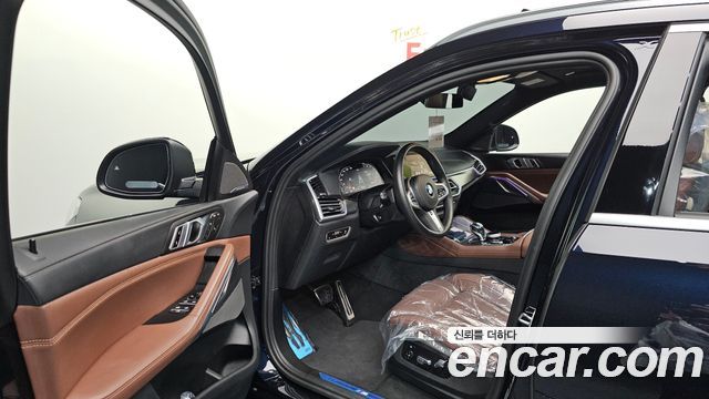 BMW X6 2023 — photo 13