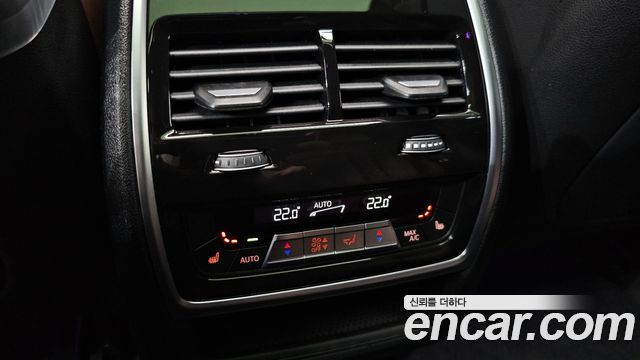 BMW X6 2023 — photo 24