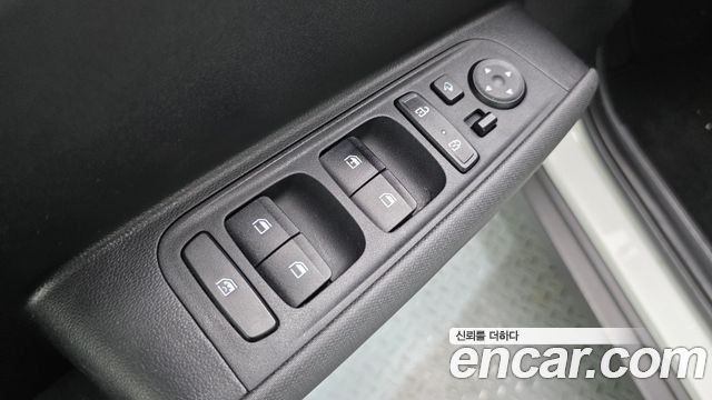 Hyundai Casper 2023 — photo 13