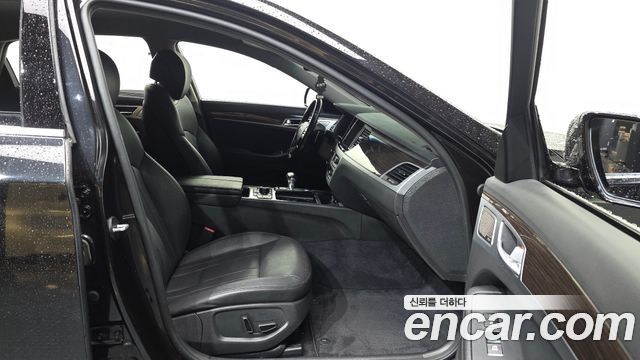 Genesis G80 2019 — photo 10