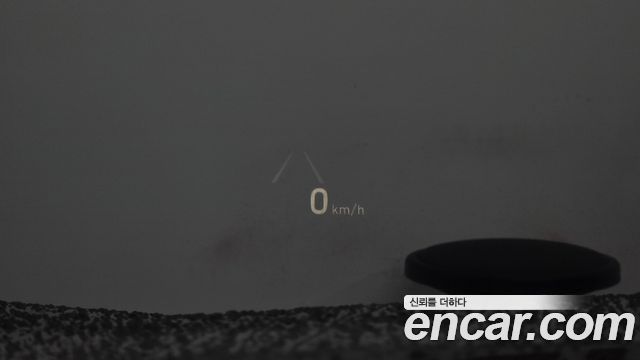 Genesis G80 2019 — photo 16