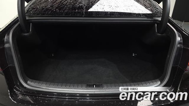 Genesis G80 2019 — photo 19