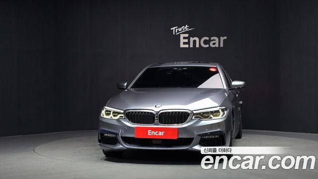 BMW 5-Series 2020 — photo 3