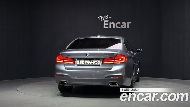 BMW 5-Series 2020 — photo 4