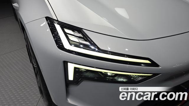 Polestar Polestar 4 2025 — photo 8