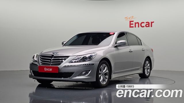 Hyundai Genesis 2012 — photo 1