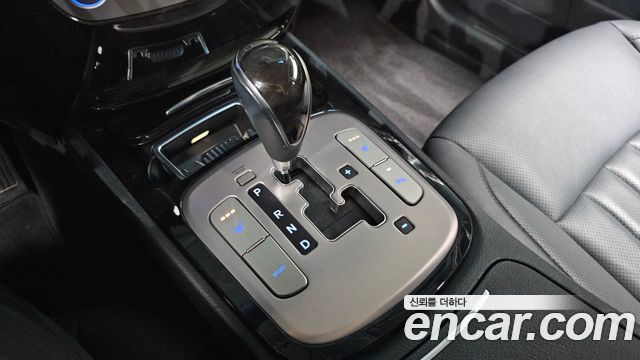 Hyundai Genesis 2012 — photo 12