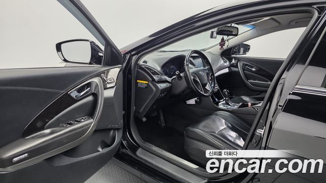 Hyundai Grandeur 2016 — photo 10