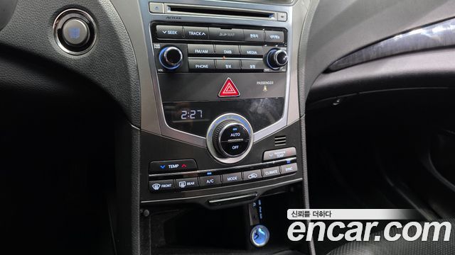 Hyundai Grandeur 2016 — photo 16