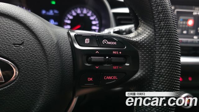 Kia Stonic 2018 — photo 29