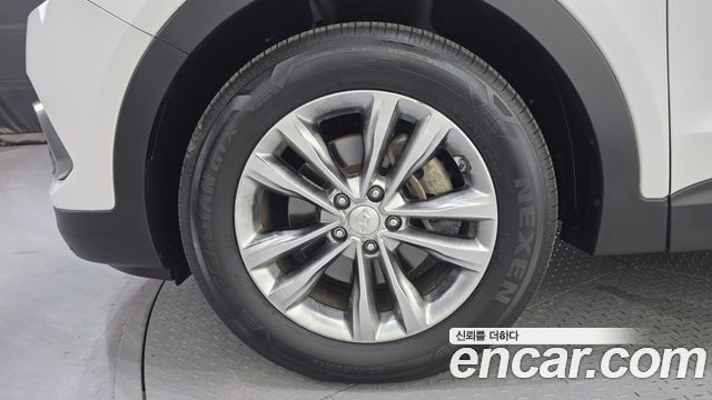 Hyundai Santafe 2018 — photo 5