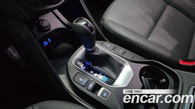 Hyundai Santafe 2018 — photo 9