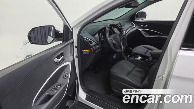 Hyundai Santafe 2018 — photo 11