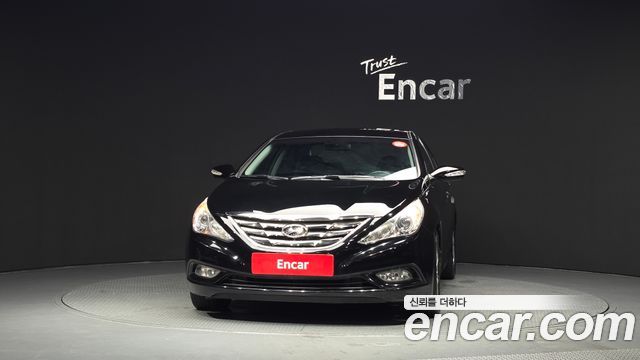 Hyundai Sonata 2011 — photo 3