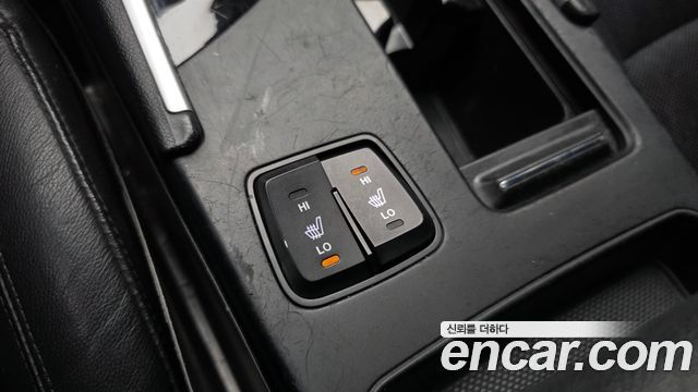 Hyundai Sonata 2011 — photo 15