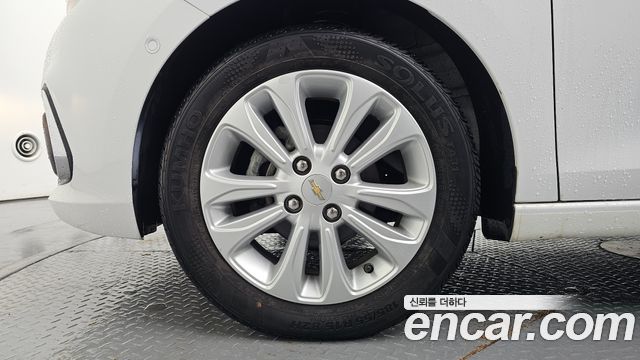 Chevrolet Korea Spark 2017 — photo 5