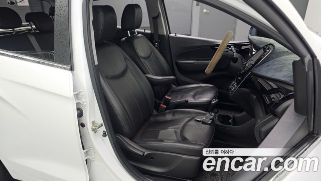 Chevrolet Korea Spark 2017 — photo 12