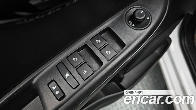 Chevrolet Korea Spark 2017 — photo 13