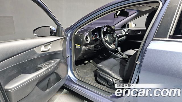 Kia K3 2019 — photo 13
