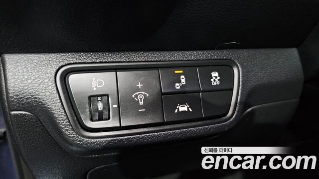 Kia K3 2019 — photo 23