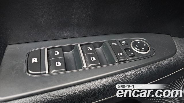 Kia K3 2019 — photo 24