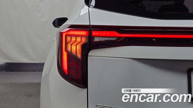 Kia Seltos 2024 — photo 8