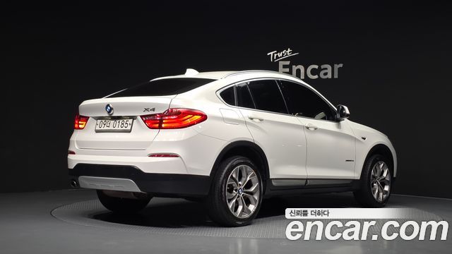 BMW X4 2016 — photo 2