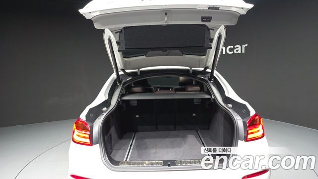 BMW X4 2016 — photo 20