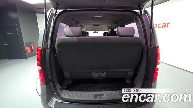 Hyundai Starex 2019 — photo 20