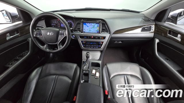 Hyundai Sonata 2016 — photo 10