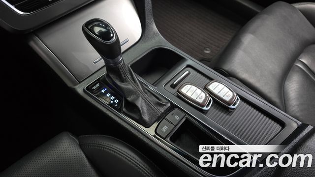 Hyundai Sonata 2016 — photo 12