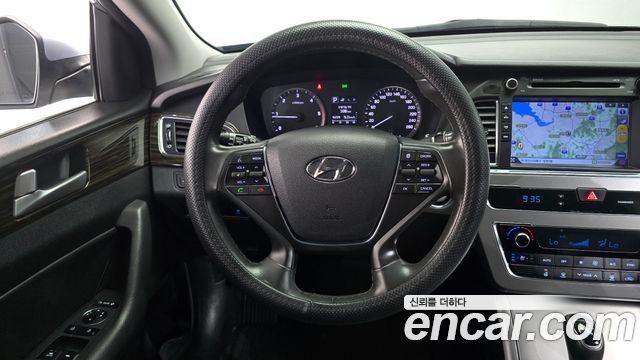 Hyundai Sonata 2016 — photo 24