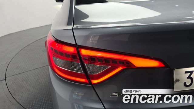 Hyundai Sonata 2016 — photo 9