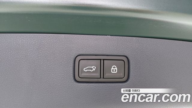 Genesis GV80 2021 — photo 23