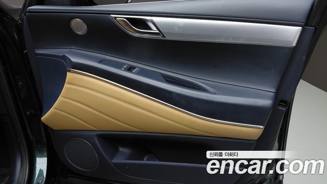 Genesis GV80 2021 — photo 14