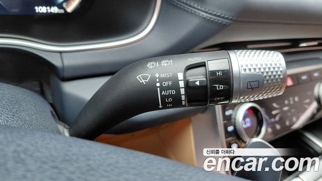 Genesis GV80 2021 — photo 27