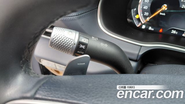 Genesis GV80 2021 — photo 30