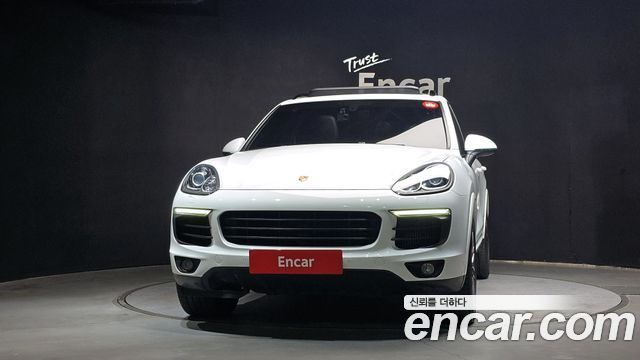 Porsche Cayenne 2017 — photo 3