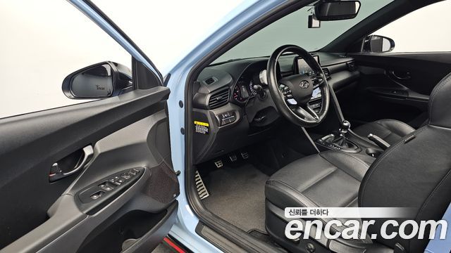 Hyundai Veloster 2020 — photo 13
