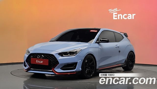 Hyundai Veloster 2020 — photo 1