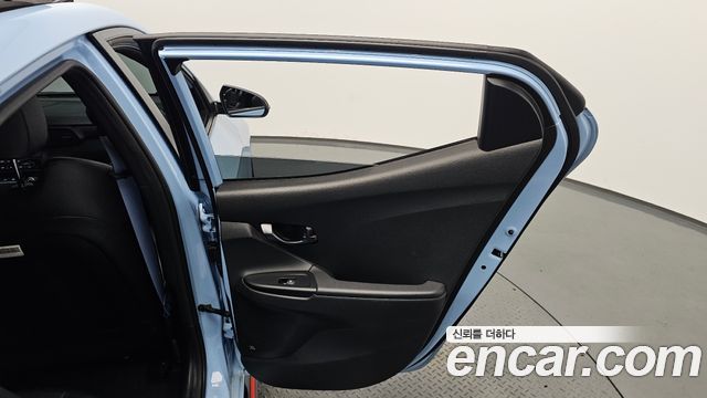 Hyundai Veloster 2020 — photo 15