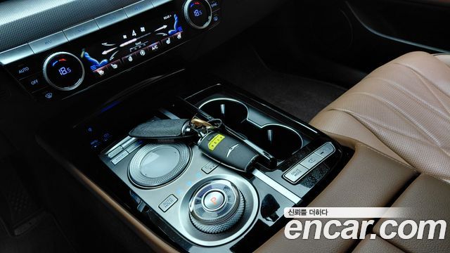 Genesis G80 2021 — photo 12